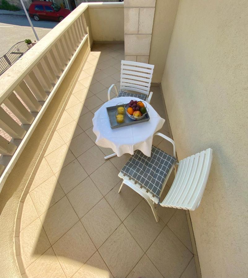 Studio Apartment Begić Makarska Exterior foto