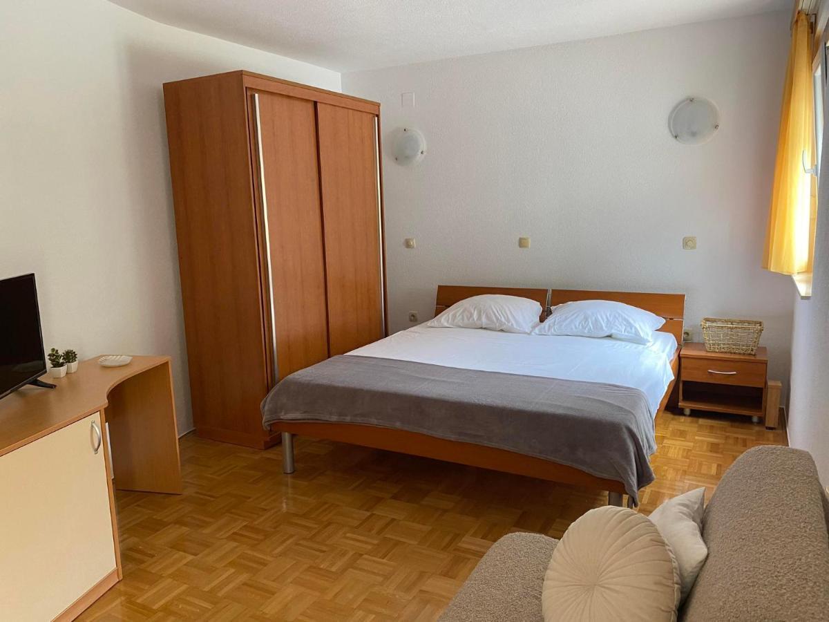 Studio Apartment Begić Makarska Exterior foto