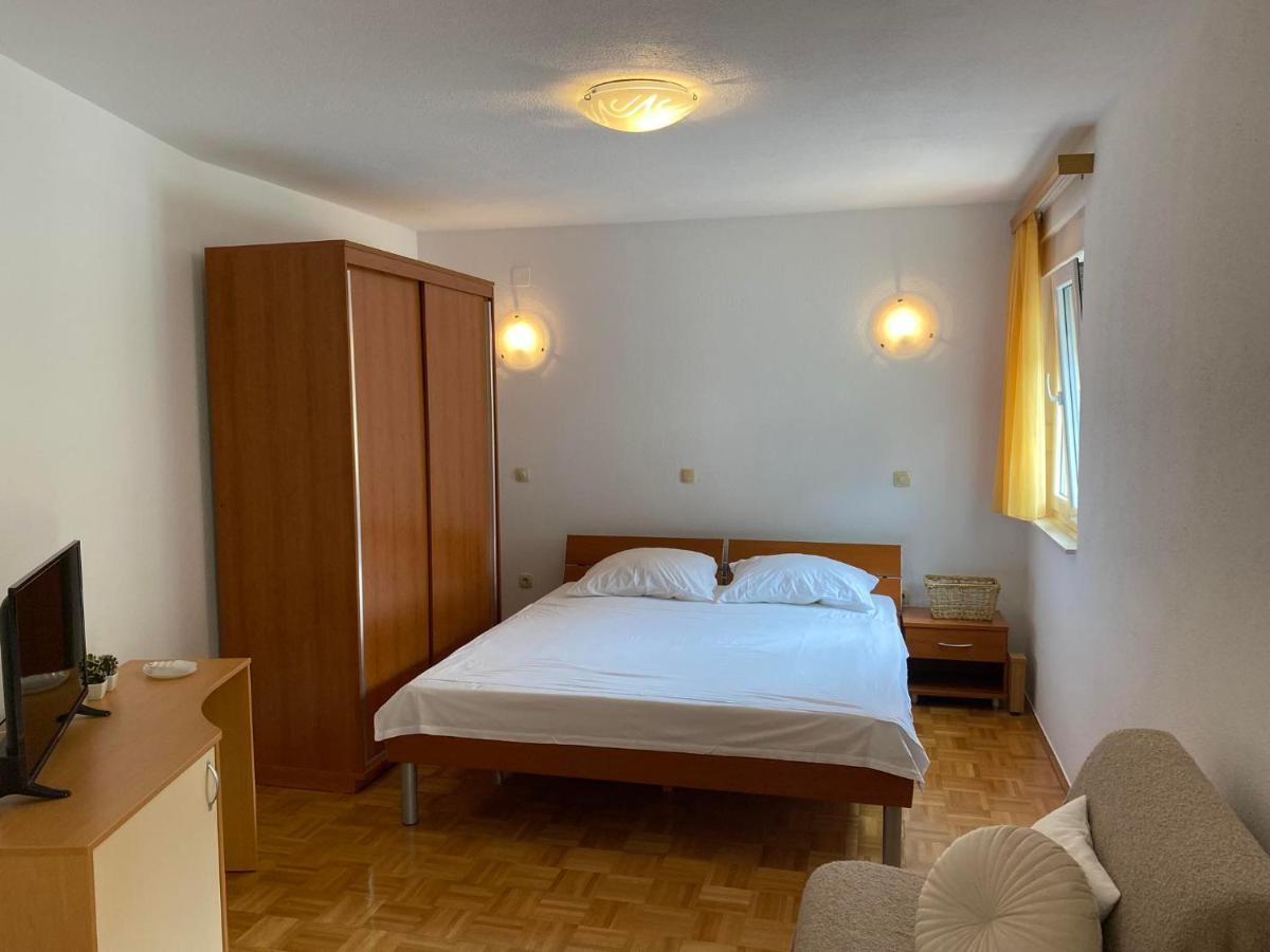 Studio Apartment Begić Makarska Exterior foto