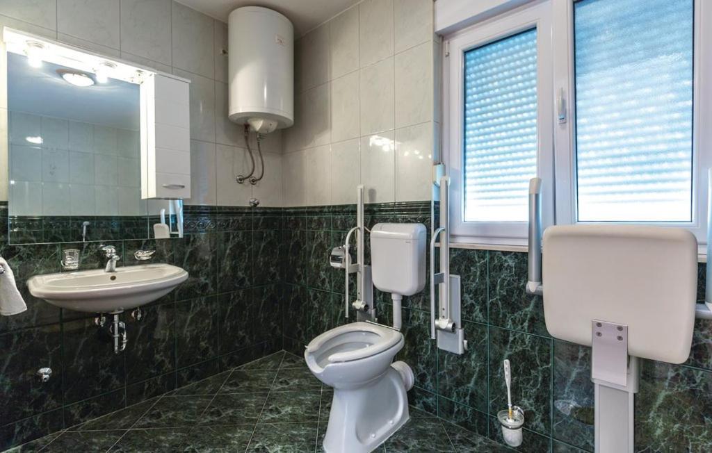 Studio Apartment Begić Makarska Exterior foto